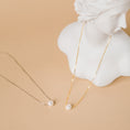 Load image into Gallery viewer, Pearl Necklace